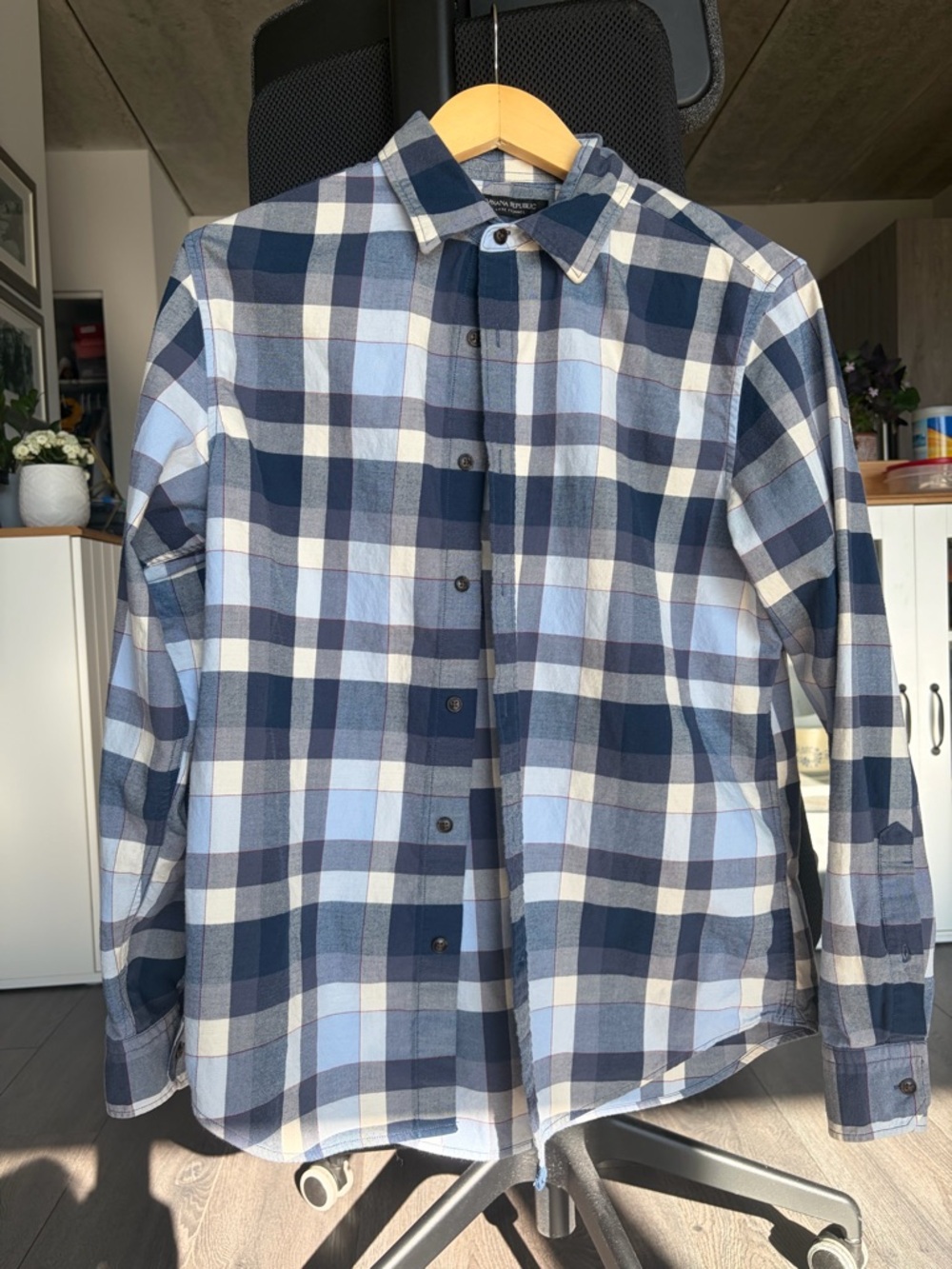 Men's Blue Banana Republic Button-Up Shirt Flannel